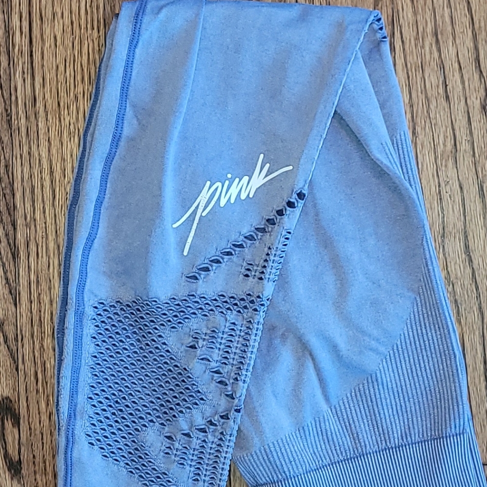 PINK Victoria’s Secret Cool & Comfy Seamless High-Waist Tights XSmall